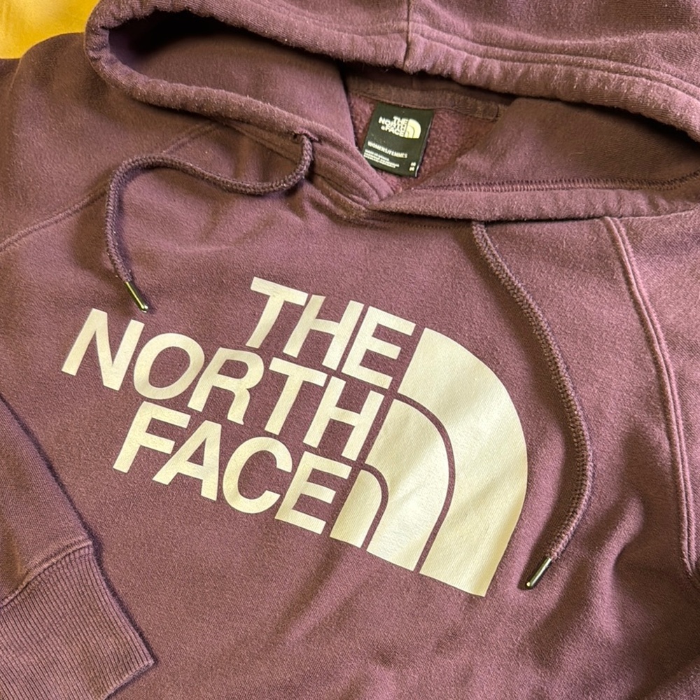 The North Face Purple Hoodie. Size M. - Picture 3 of 5